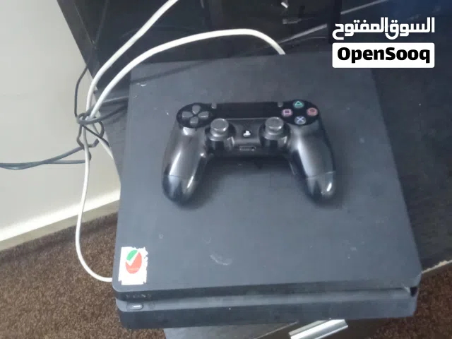 بلايستيشن  فور