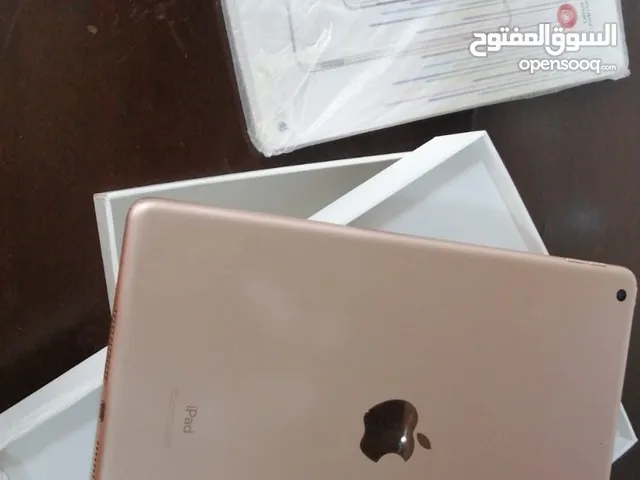 Apple iPad 8 128 GB in Amman