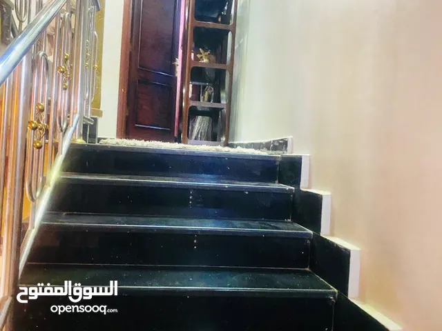 500 m2 More than 6 bedrooms Townhouse for Sale in Tripoli Al-Shok Rd