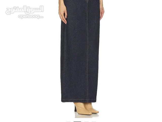 Dark denim maxi skirt NEW size small contrast stitching slit