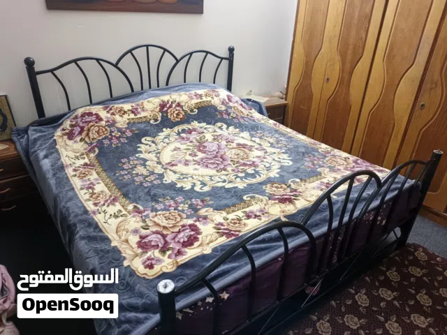 غرفة نوم خزانة طابقين 6 ضرف وتخت حديد مرتب