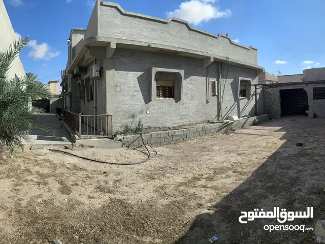 190m2 3 Bedrooms Townhouse for Sale in Misrata Tripoli St