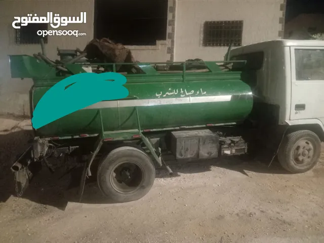 Tank Mitsubishi 1996 in Jerash