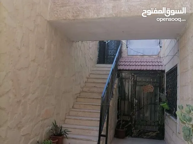 150 m2 4 Bedrooms Apartments for Sale in Zarqa Jabal Tareq