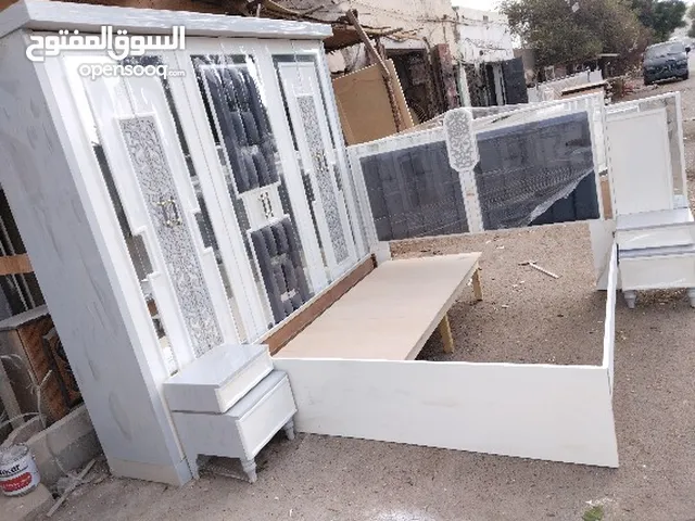 غرف نوم دواليب مطابخ مكاتب والديكور خشب ماليزي بلكاش كامل شغول مضمون بياض وجه