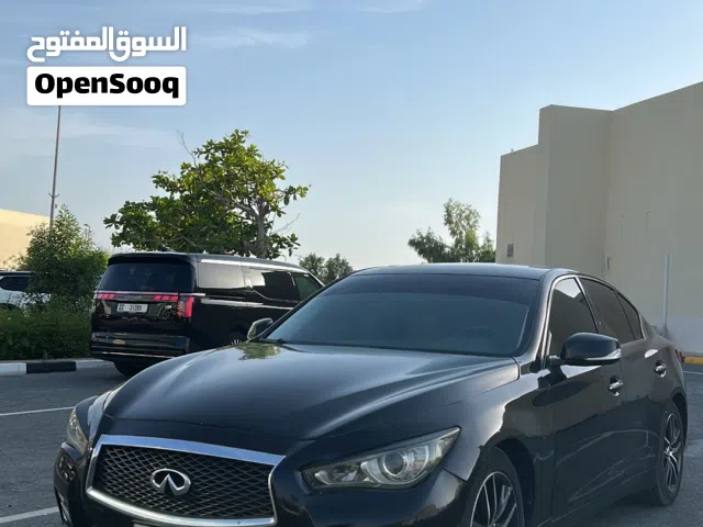 2014 إنفينيتي Q50 Sport