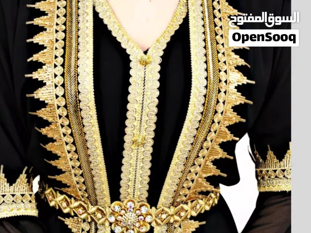 للبيع جملة فقط  فساتين قفاطين مناسبات