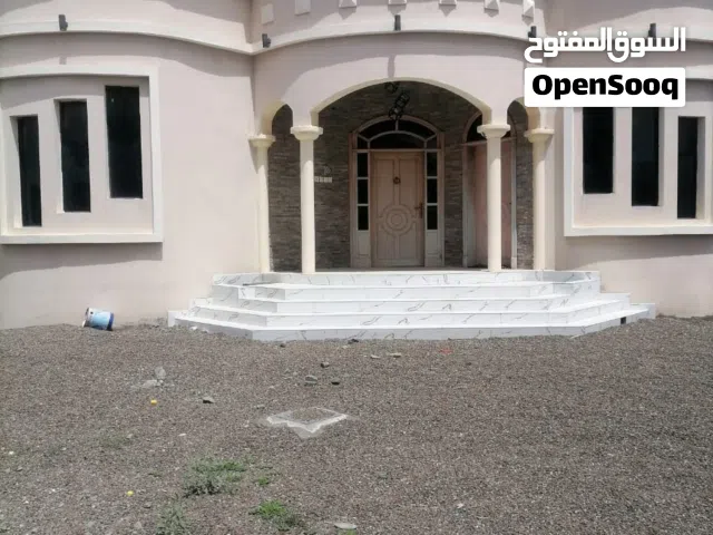 275 m2 3 Bedrooms Townhouse for Sale in Al Batinah Saham