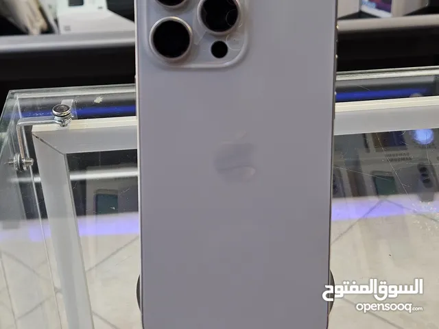 Apple Iohone 15 Promax(256GB 15 برو ماكس (256) جيجا وارد الشرق الاوسط