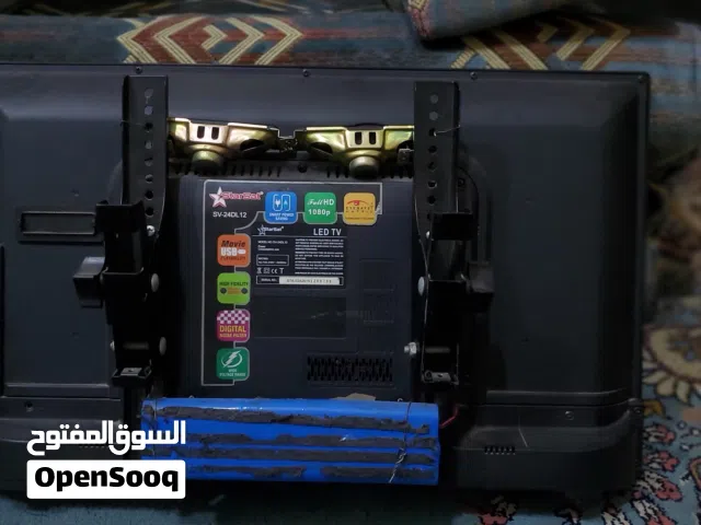 شاشه عرطه مضاف لها بطاريه تشتغل لمده ساعتين وسماعه خارجيه