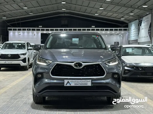 تويوتا هايلاندر LE استاندر بدون دبل 2025