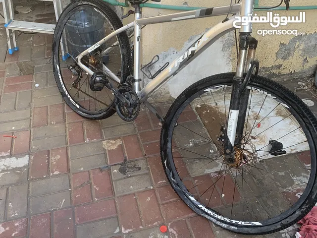 سيكل  نوع Trinx (جبليه)    يباله تغير تيوب