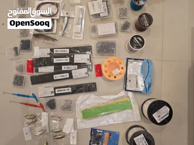 طقم صيد كامل – كمية كبيرة من عدة الصيد والملحقات Complete Fishing Tackle Set