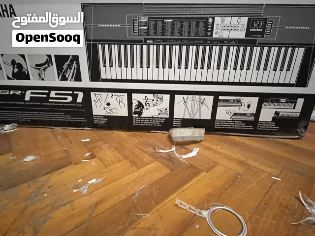 بيانو f51 جديد لم يستعمل إلا تلت مرات