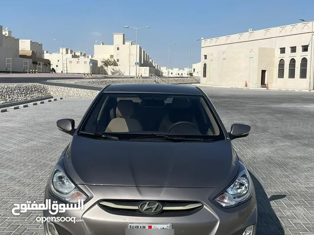 هيونداي اكسنت موديل 2012