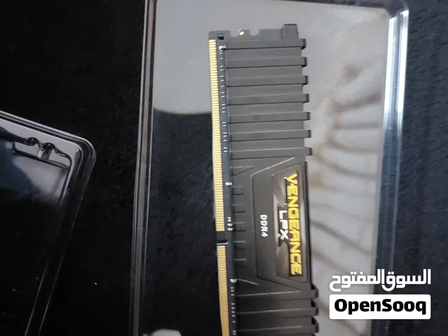 قطعة رام Corsair 16gb