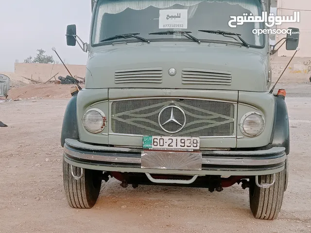 Tipper Mercedes Benz Older than 1970 in Tafila