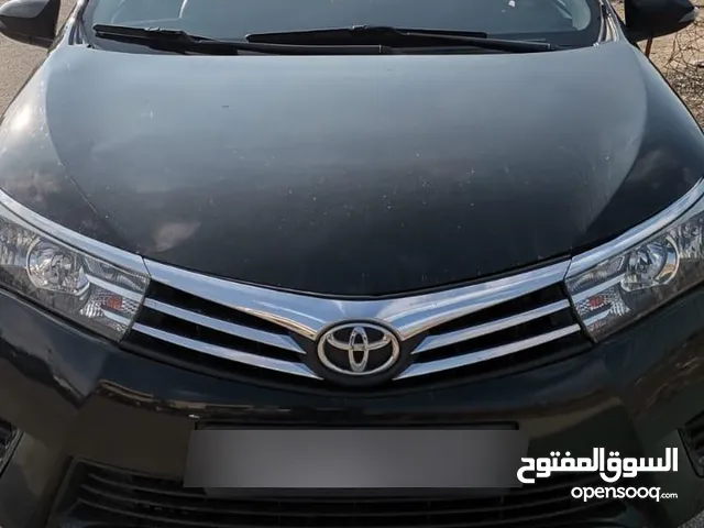 Used Toyota Corolla in Jerash
