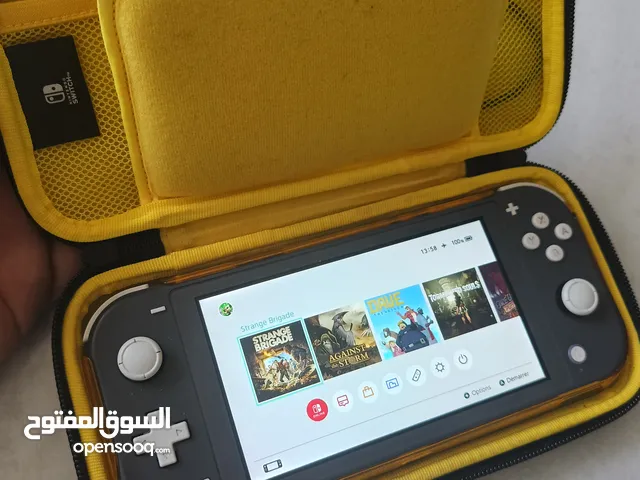 Switch lite flashée puce avec cart sd 128g