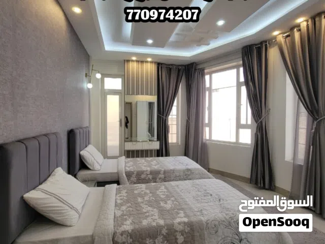 شقه مفروش لاايجار ملكي جوار اللبنانيه