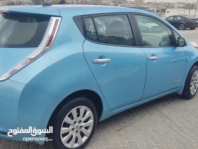 Nissan Leaf S in Amman