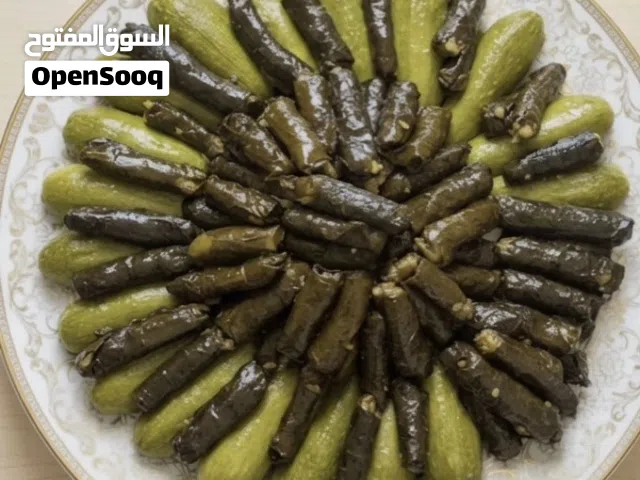 عرض العيلة ... محاشي ورق عنب وكوسا "غداك عنا" باللحمة على  أصولها!