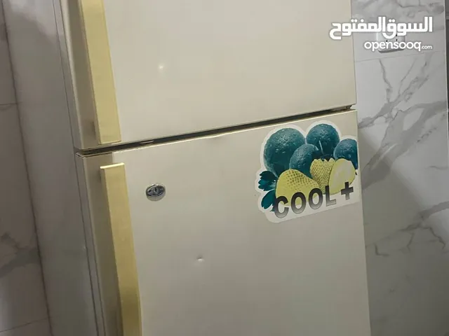 ثلاجة مستعمله للبيع بسعر مغري
