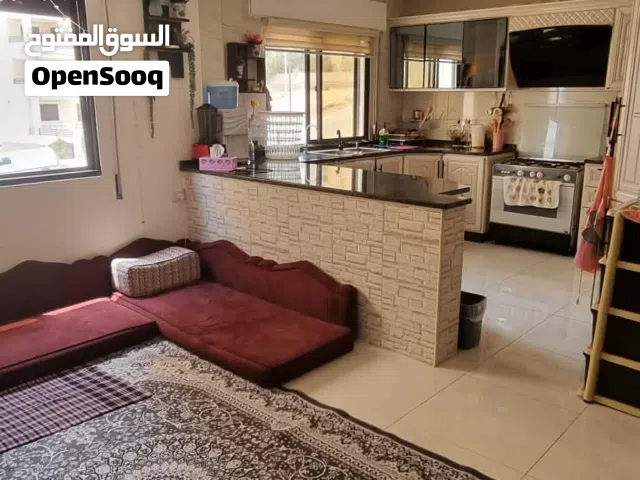 شقه للبيع طابق اول