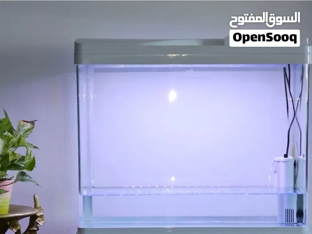 Medium white LED aquarium tank with filter and hood - Excellent condition
