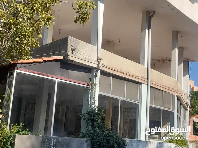مطعم شعبي سياحي