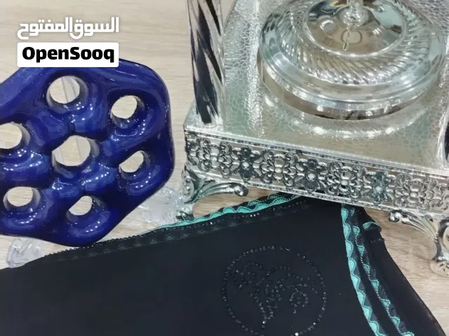 اسود حرير اماراتي بالخرز الاسود