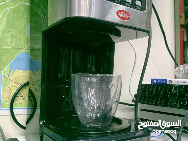 مكينه امركن كوفي بن العميد