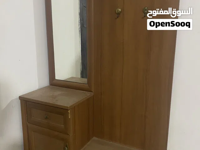 دولاب مضبخ +مدخل لي البيع