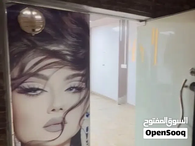 محل للايجار يصلح مضمد او حلاقة او العاب الكترونية او مستلزمات الارجيلة والدخان او محل صرافة