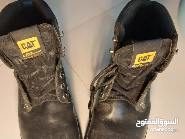 Caterpillar safety shoes