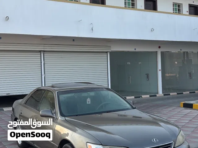 Used Lexus ES in Al Batinah