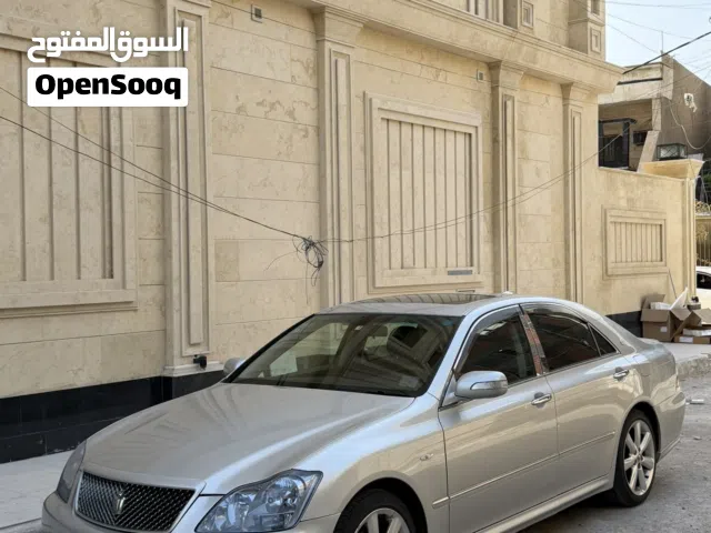 2005 Toyota Crown Crown