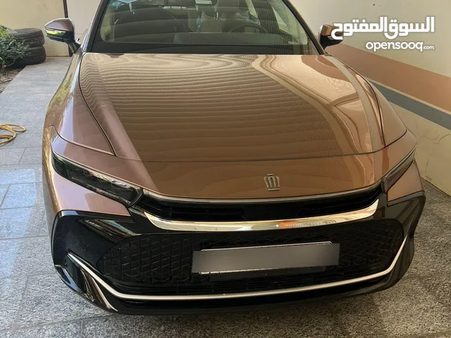 للبيع تويوتا كراون مديل 2023 وارد خليجي شركة ساز زيرو ماشيه 7 كم فووول 1/1 كفاله عامه