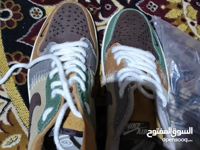43 Sport Shoes in Giza