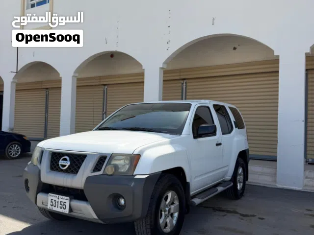 2013 نيسان X-تيرا Standard