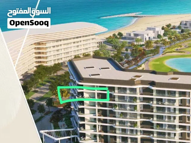luxury 1+1flat in golf link with sea view