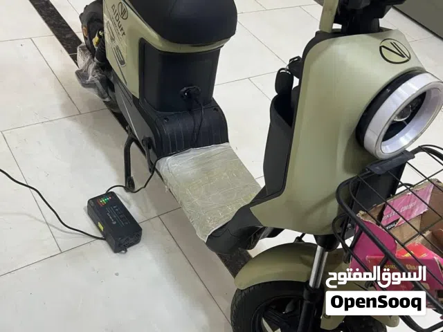 دراجه R9 بعدهي جديده للبيع موديل 2025