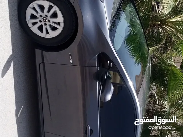 Used Toyota Prius in Amman