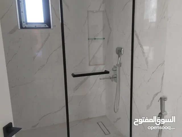 زجاج سكريت