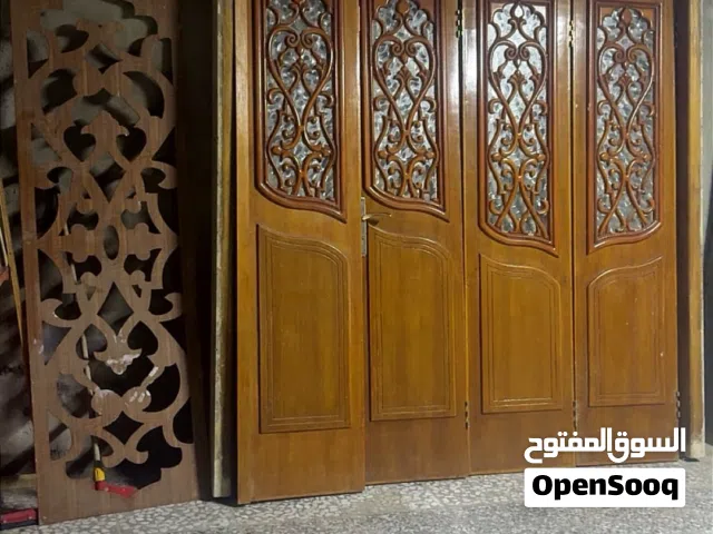 باب قطع داخلي وباب حديد