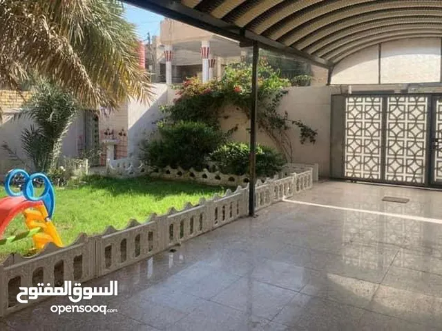 بيت طابقين للبيع في دور الضباط حي السلام مساحه 350 متر بناء حديث