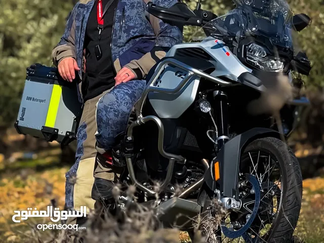 بدلة دراجة بي ام ادفنتشر اصلية