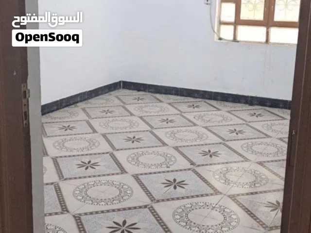 150 m2 2 Bedrooms Townhouse for Rent in Basra Saie