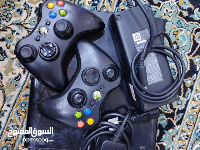 بلي اكس بوكس 360 شغال ونضيف جدآ
