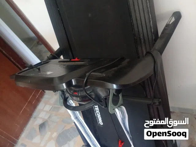 جهاز مشي و بسكليت و جهاز مساج وتكسير دهون